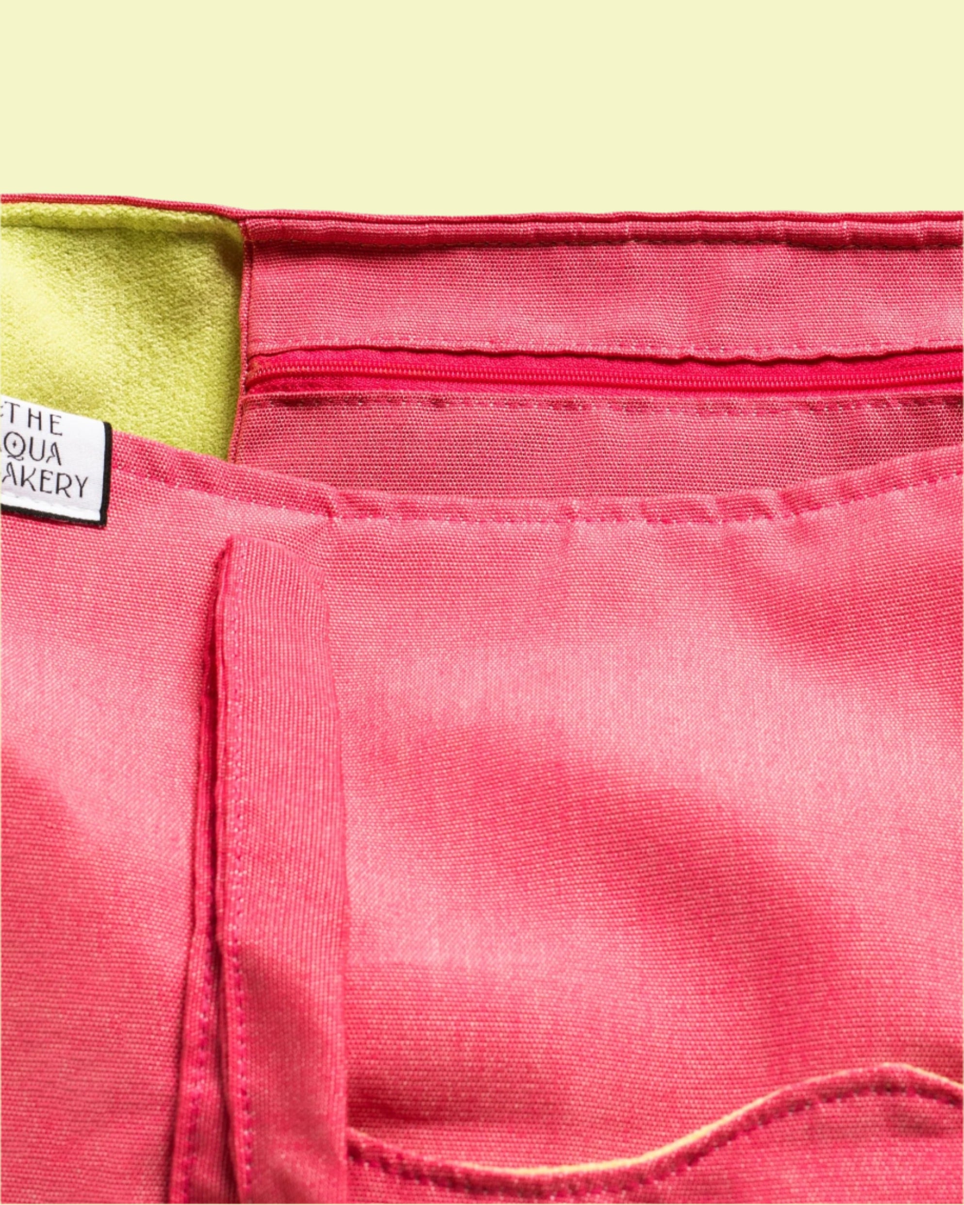 The Aprox Bag in pink