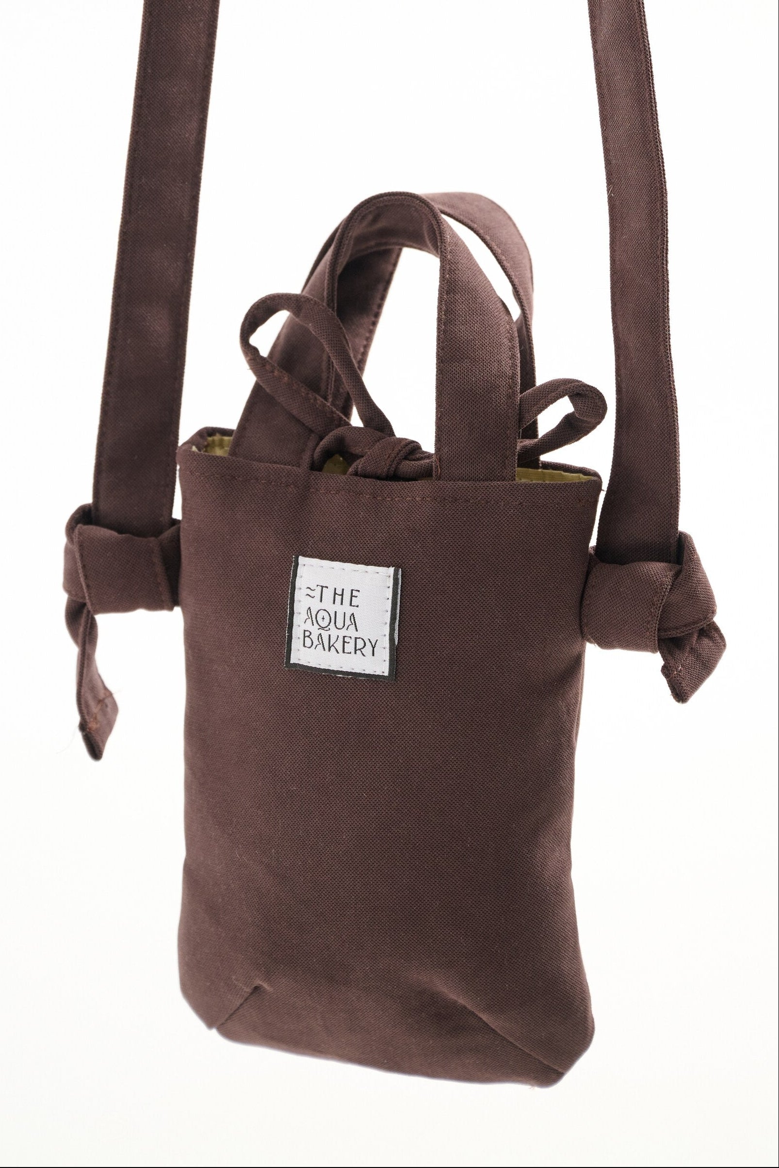 Cannoli phone bag in chocolate