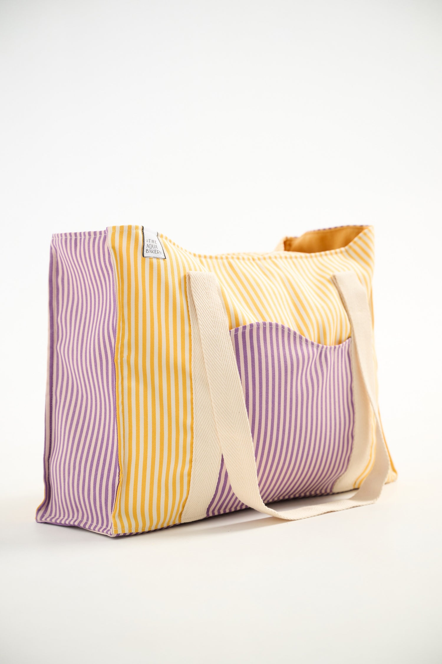 The Oversized Aprox bag in yellow stripes
